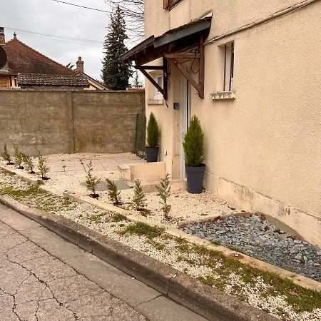 Apartament T2 Cosy / Quartier Calme / Magasins D'Usine A Proximite Saint-Julien-les-Villas Zewnętrze zdjęcie